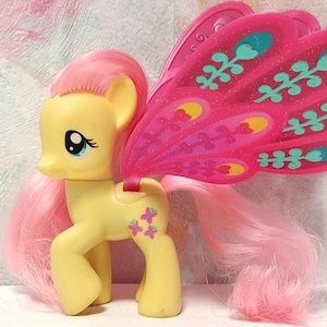 My Little Pony G4 Vänskap är magi - Glimmer Wings Fluttershy - MLP FIM-kollektion retro babyleksak