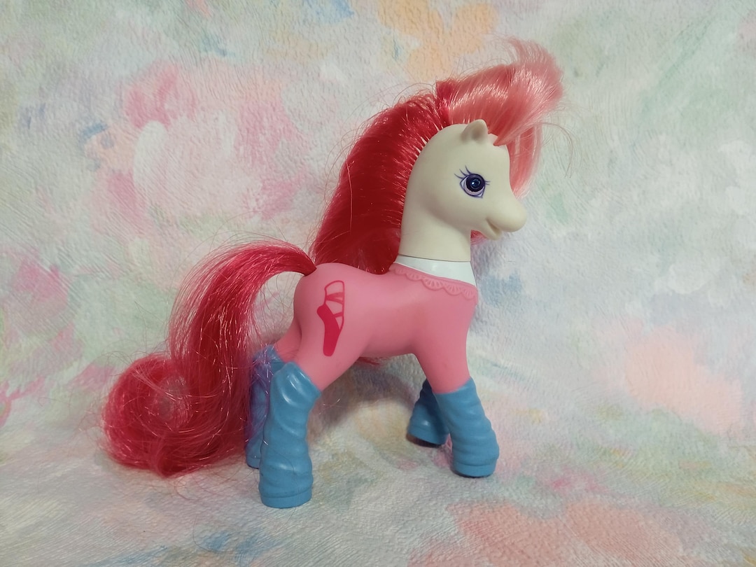 My Little Pony Fille Chaussons Pantoufles Roses Sunny Starscout Izzy Moonbow