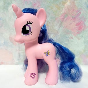 My little pony G4 Friendship is Magic - Styling Royal Ribbon - MLP FIM collection retro baby toy