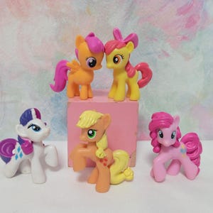 My little pony G4 Friendship is Magic lot of 5 Blind Bag figures Hasbro MLP FIM