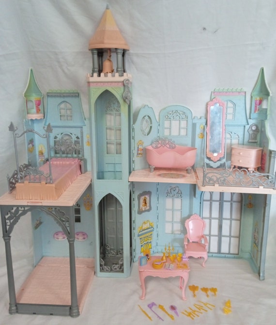 Princess and the pauper doll house hotsell