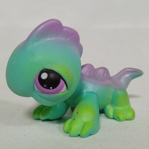Littlest PetShop Hasbro figure Iguana #366 collectible retro toy Littlest Pet Shop