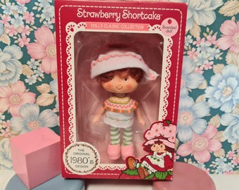 Strawberry Shortcake Cafe Ole Repro of vintage Kenner doll collectible retro toy