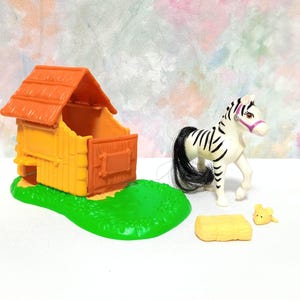 Littlest Pet Shop Kenner Vintage &quot;Baby Zebra&quot; ZOO NURSERY PETS Figure Vintage 1993 Collectible Retro Toy Littlest Petshop