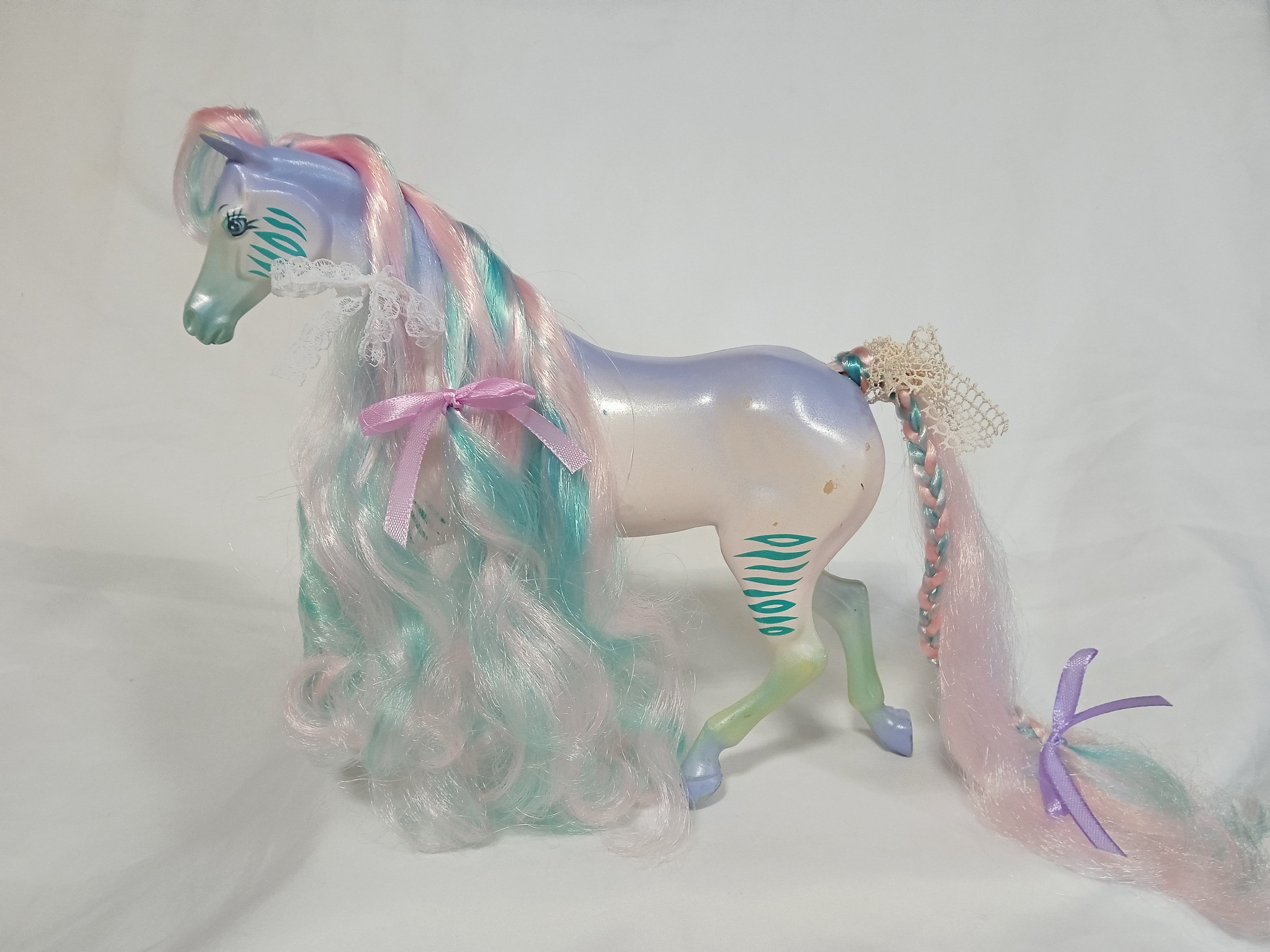 CHEVAL FASHION STAR FILLIES KENNER H 19 CM mauve + SELLE/LICOL ET