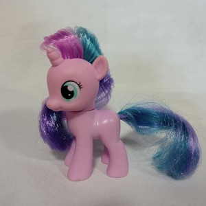My Little Pony: A New Generation Movie Unicorn Party Celebration Collection My Little Pony: A New Generation Movie Unicorn Party Celebration Collection