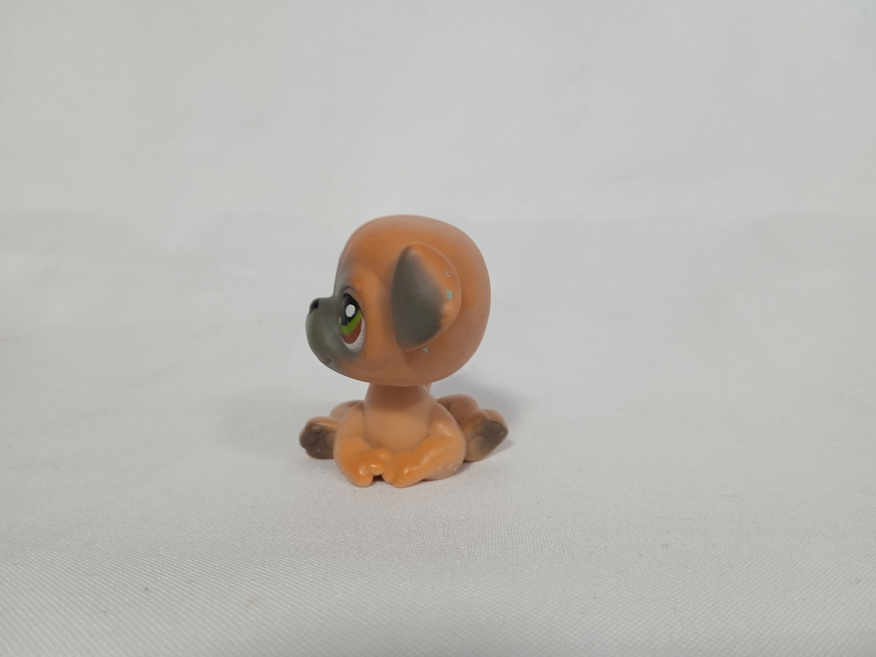 Littlest Petshop Hasbro - Chien Carlin N°623 - Figurine Avec Aimant - Blister