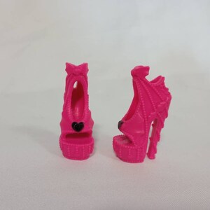 Monster High - Fright Camera Action Red Carpet Draculaura's Shoes - Mattel Collectible Doll Vintage Retro Toy