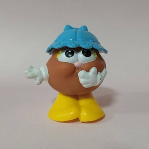 Potato Head Kids Yellow Shoes For Spike, 1986 Playskool, Hasbro