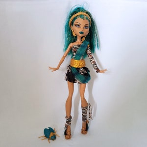 Monster high - Nefera De Nile con escarabajo escarabajo mascota Azura - Mattel muñeca coleccionable juguete retro vintage