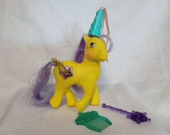 Mein kleines Pony Vintage G1 Princess Ponys „Princess Starburst / Amber“ mit französischen Accessoires Retro-Babyspielzeug aus der Hasbro-Kollektion