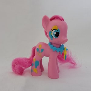 My little pony G4 Friendship is Magic &quot;Cutie Mark Magic Pinkie Pie&quot; MLP FIM collection retro baby toy