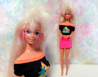 Barbie 1993 Glitter Hair Brunette Fabriqué en Chine NRFB