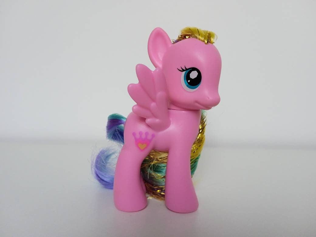 My Little Pony FiM G4 Ploomette - International Exclusive - Rare HTF Pegasus - Occasion