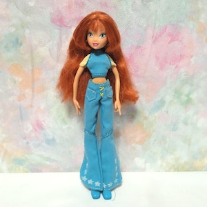 Mattel Winx Club doll vintage Bloom casual