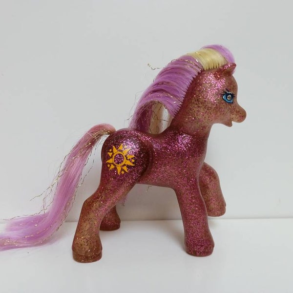 My little pony vintage G2 "Queen Sunsparkle" Enchanted Throne Euro exclusive collection jouet rétro baby