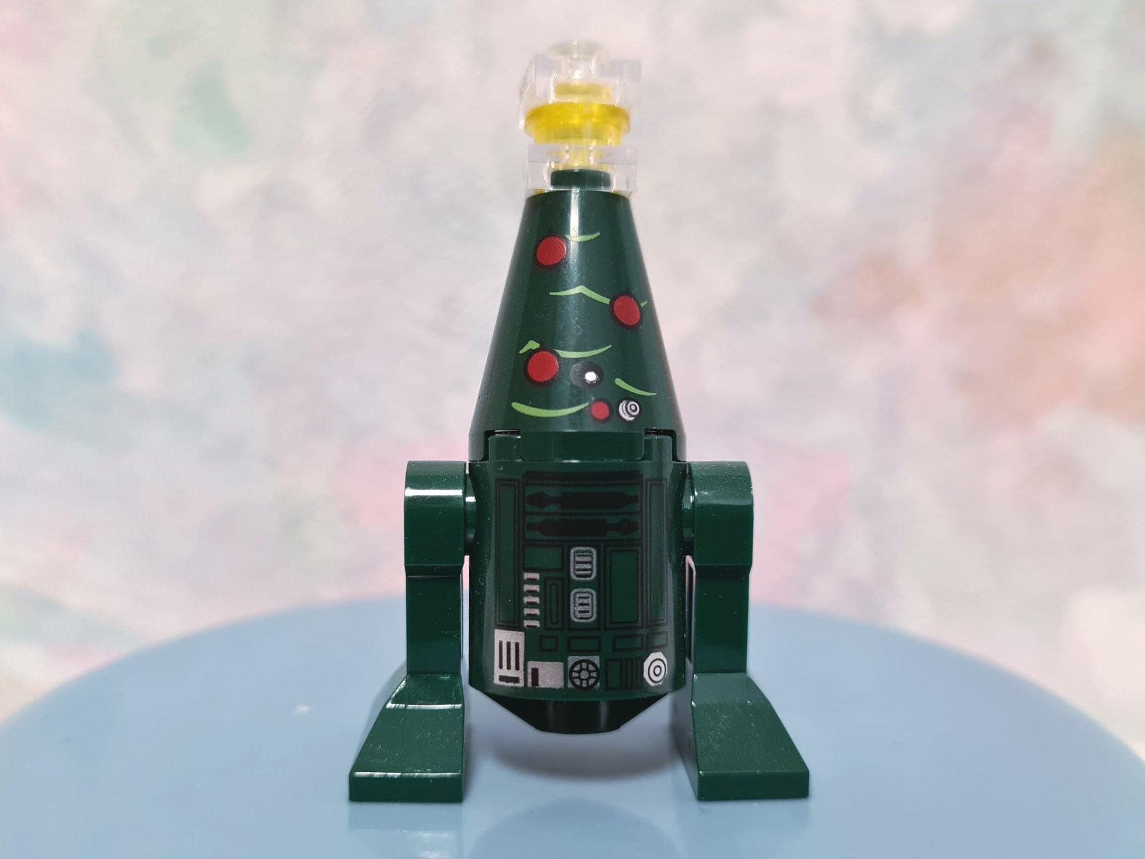 Lego Star Wars Festive Astromech Droid From Set 75056 Star Wars