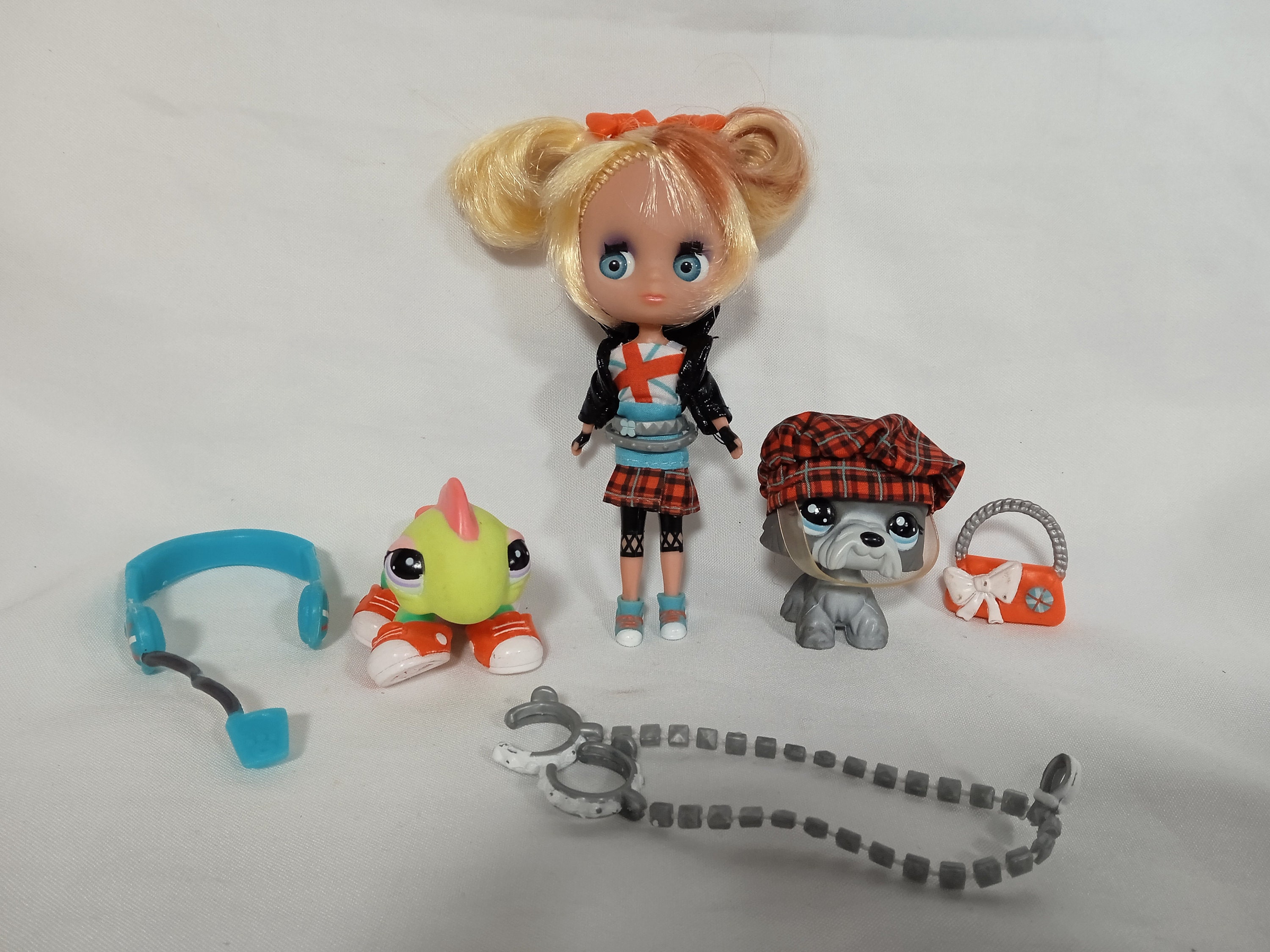 Blythe Doll Littlest Pet Shop Backpack Littlest Pet Shop Blythe