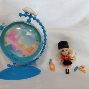 Barbie Petites Club Mattel doll collection retro toy doll