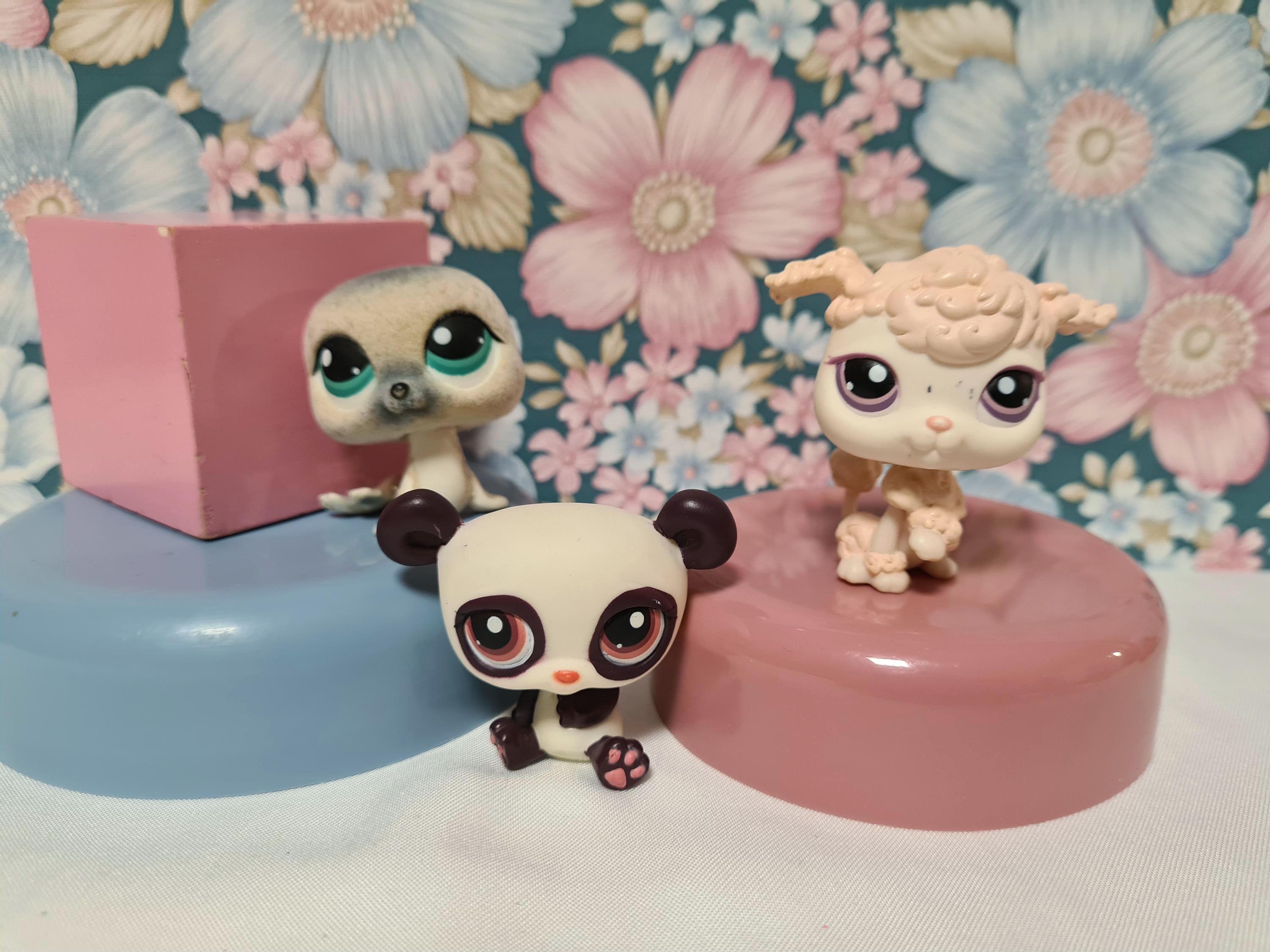 Littlest PetShop Hasbro figure #387 Panda #390 Poodle #399 Seal collection retro toy Littlest Pet shop