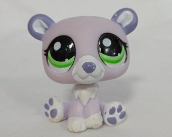 Littlest PetShop Hasbro figure #1681 Polar Bear collectible retro toy Littlest Pet shop