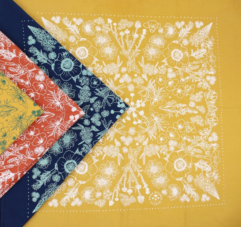 Bandana fleurs sauvages, teint à la main, sérigraphié, 100 % coton Mustard white ink
