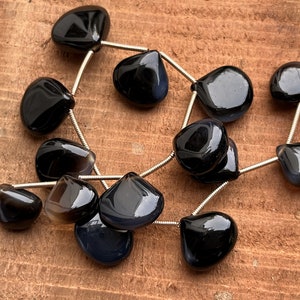Perline di onice nero naturale a forma di pera - perline lisce per gioielli - perline da 114 carati - (pezzi: 16) - perline Ridhi Sidhi