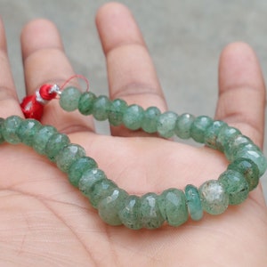 Quarzo fragola verde naturale || Perline a forma di rondella || Perline di quarzo fragola verde scuro || Filo da 7 pollici