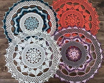 Tapete de ganchillo de algodón hecho a mano, Mandala de nenúfar (Ø 25 cm)