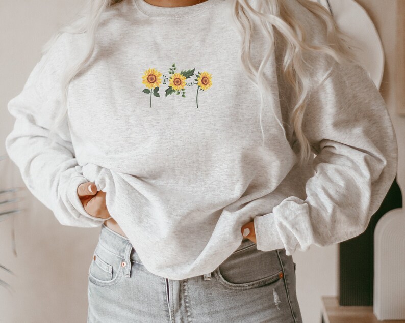 crew neck sweater aesthetic