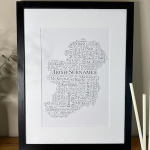 Ierse poster Ierse achternamen kaart van Ierland Ierse thema Word Art poster print door Ireland With Love Prints van Ierland cadeaus uit Ierland