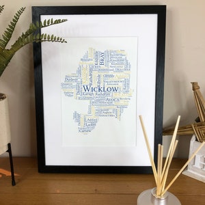 County Wicklow Towns Irish Themed Word Art Poster Irischer Druck von Irland mit Liebesgeschenk aus Irland
