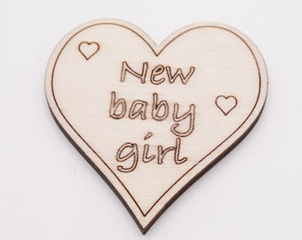 Nuevo imán de nevera de corazón de madera para niña - madera natural - con imanes fuertes - un regalo para una pareja con una niña recién nacida