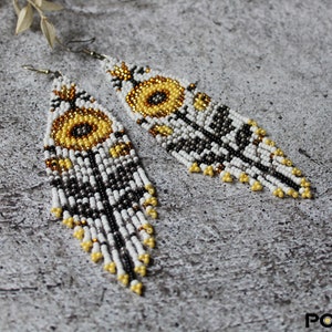Floral Beaded Earrings: Seed Bead Ethno Jewelry, Boho Beadwork
