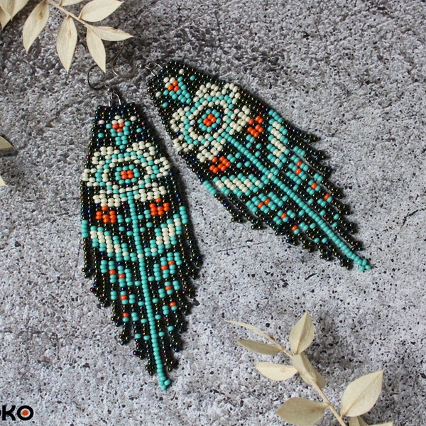 Floral beaded earrings Flower earrings Dangle fringe earrings Seed bead earrings Chandelier earrings Bright beadwork earrings Boho earring