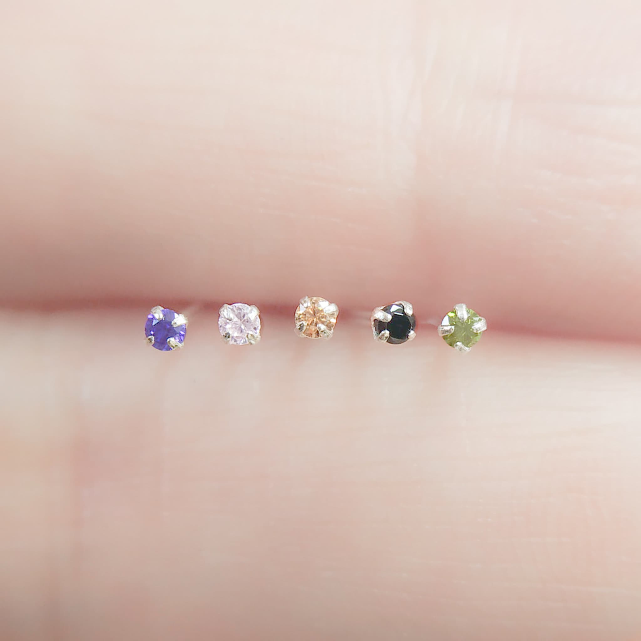 Orecchini A Perno A Semi-sfera, In Argento Sterling, 27 Colori