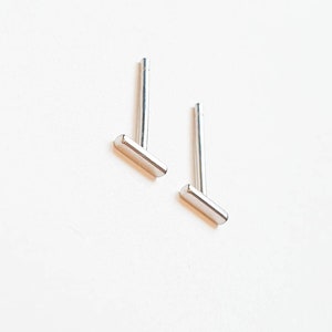 5 mm staafoorknopjes - kleine vierkante staafoorknopjes - minimalistische oorbellen - zilveren staafoorbellen - gouden nietjesoorbellen - lijnstaafoorbellen