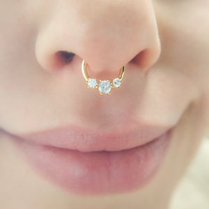 Gold Septum Ring, 16g Septum Ring, 16g Nose Ring, 16g Diamonds Septum Ring, 16g Hinged Septum Ring, Sepum Clicker Ring