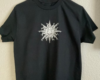Camicia solare psichedelica, Camicia solare trippy, Sole che si scioglie, Opera d'arte, Disegnata a mano, trippy, Camicia magica