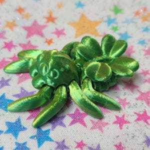 Lucky-clover- Tiny Spider Gachapon (Cinderwing3D)
