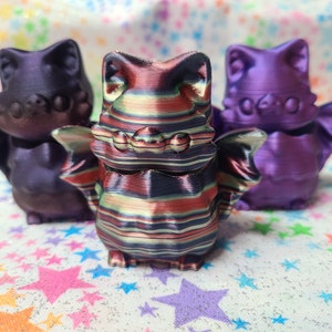 Bobble-head Bat Gachapon (Layers in Green)