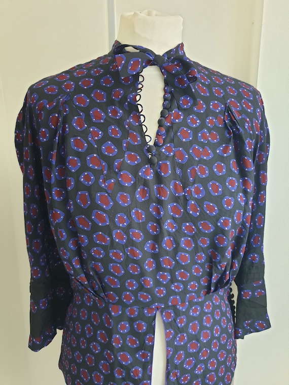 30's/ 40's hand made silk blouse in a stunning pr… - image 1