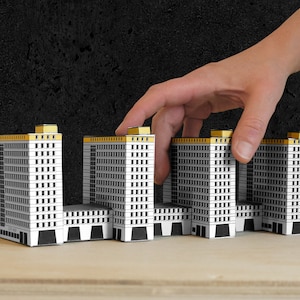 Architectural model to make yourself based on the City-Hof houses in Hamburg.