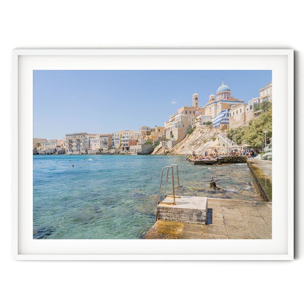 Affiche de l’île grecque de Syros, photographie d’art en Grèce, art mural de voyage coloré, impression d’art en bord de mer, décor côtier de style méditerranéen