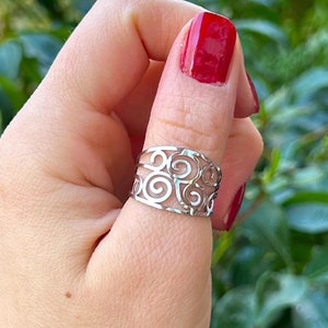 Stainless Steel Ring, Filigree Ring, Leaf Ring, Chunky Silver Ring, Boho Ring, Statement Ring, Adjustable Open Ring, Thumb Rings for Women