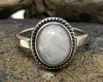 Silver Moonstone Ring, Natural Gemstone Ring, Raw Stone Ring, Gem Ring, Statement Ring, Vintage Boho Ring, Chunky Ring Thick Rings for Women