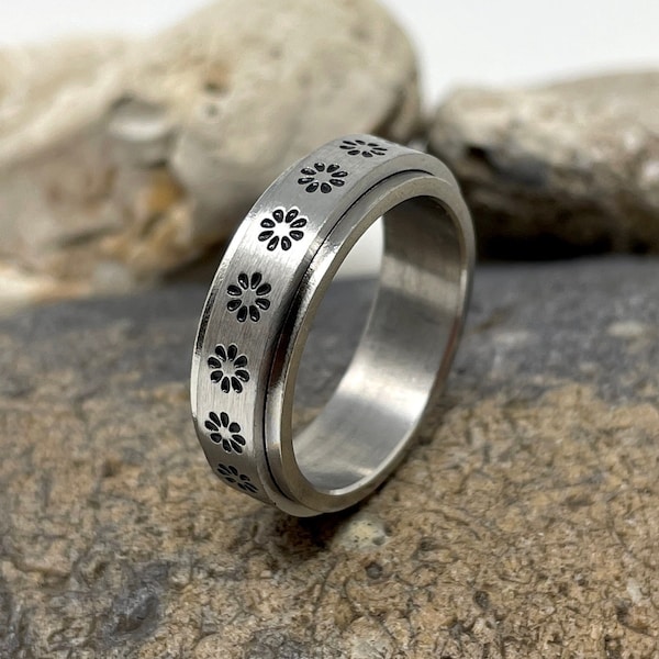Stainless Steel Spinner Ring, Spinning Ring, Fidget Ring, Meditation Ring, Anxiety Ring, Worry Ring, Spin Ring, Flower Ring, Floral Band