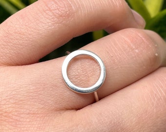 アクセサリー OX JEWELRY Silver Circle Ring OX JEWELRY（オックスジュエリー）の「Silver Circle of Wisdom
