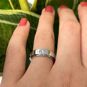 Anillo giratorio de acero inoxidable, anillo giratorio, anillo antiestrés, anillo de meditación, anillo de ansiedad, anillo antipreocupación, anillo giratorio, banda de gemas, cristal de piedra preciosa