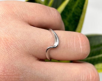 925 Sterling Silver Ring, Wave Ring, Wavy Ring, Minimalist Ring, Lov Ring, Adjustable Open Ring, Modern Band, Boho Ring, Rings for Women